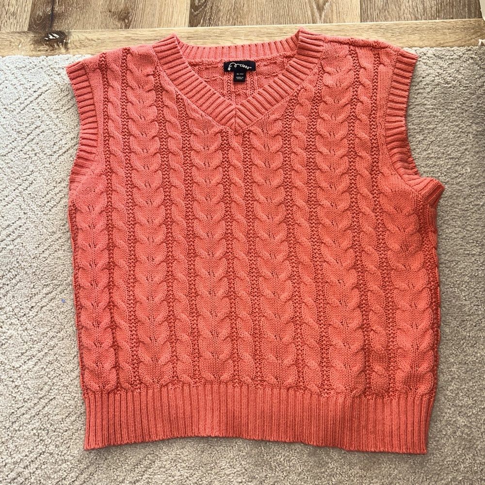 sweater vest